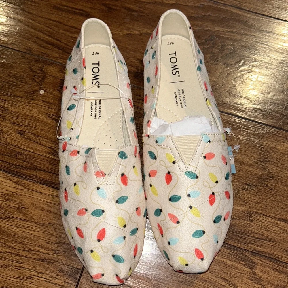 TOMS Belmont Natural Tree Lights Print Flat Shoes NEW Size 7 NWT - Picture 3 of 6